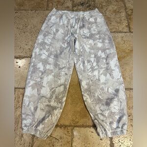 Hollister Gray Camo Sweat Joggers